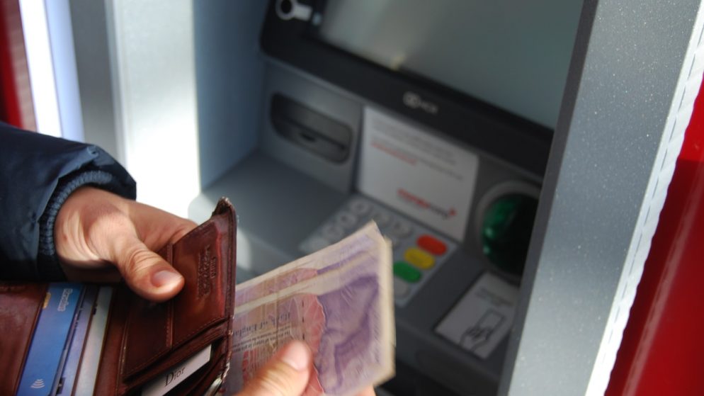 Pożyczki bez konta w banku – a czy z weryfikacją baz dłużników?
